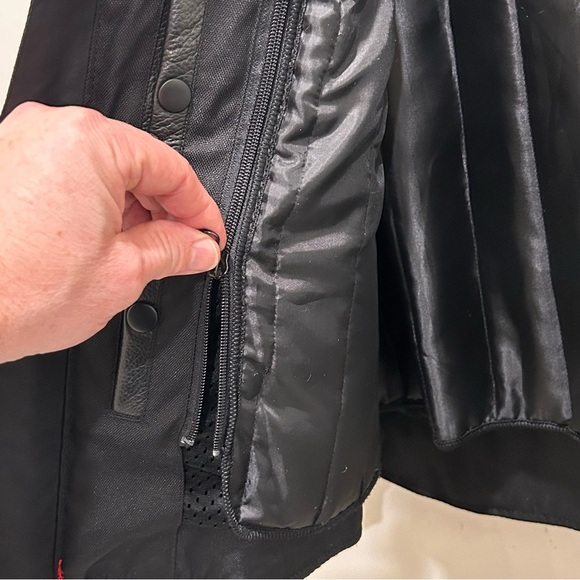 Z1R Bastion Black Leather Jacket Removable Lining Conceal/Carry Pockets - EUC+ - Picture 9 of 15